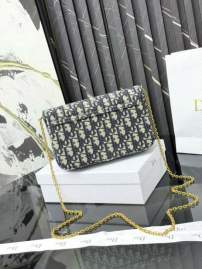 Picture of Dior Handbags _SKUfw239326601fw
